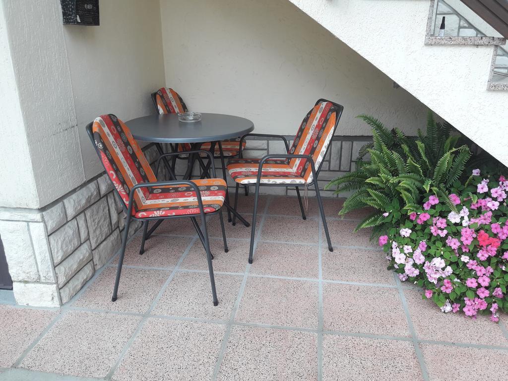 D-d Apartment *